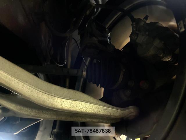 Subaru LEVORG 2021-07 8648570-19