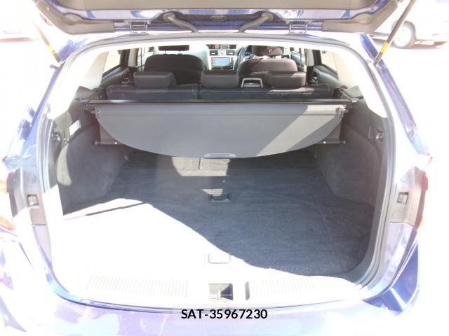 Subaru LEVORG 2017-07 8648717-18