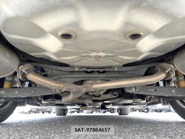 Subaru LEVORG 2017-09 8650755-18