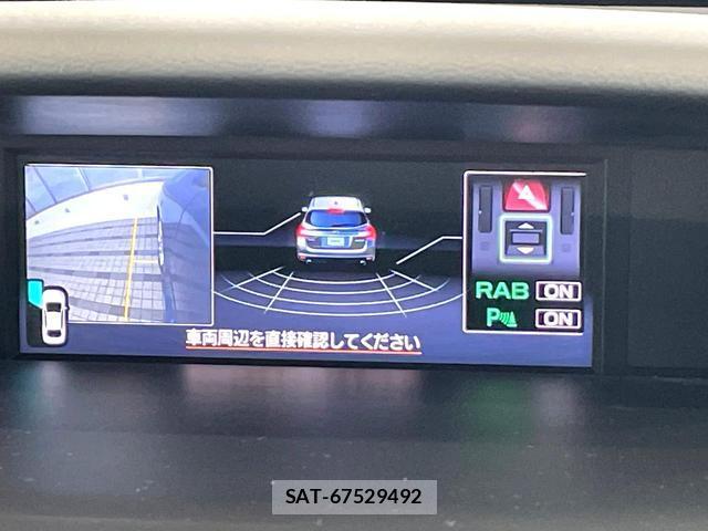 Subaru LEVORG 2017-09 8652458-17