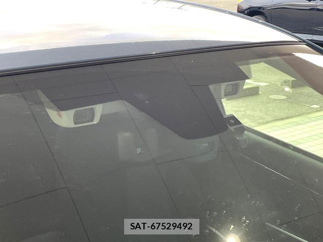 Subaru LEVORG 2017-09 8652458-4