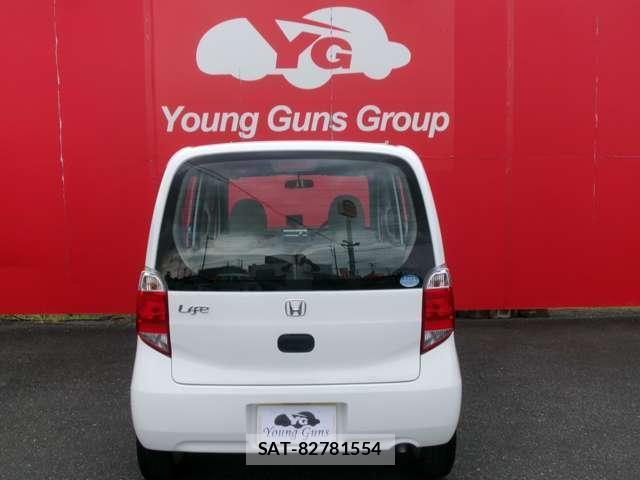 Honda LIFE 2012-11 8653937-1