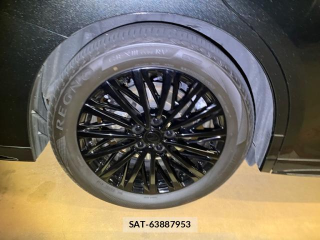 Lexus LM 2024-04 8647972-5