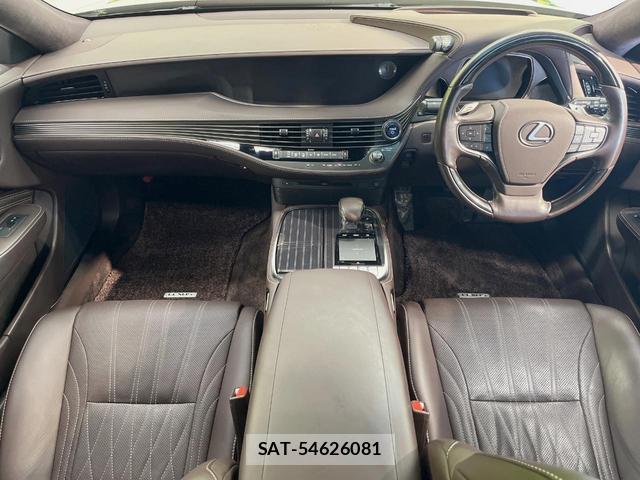 Lexus LS 2019-05 8646618-1