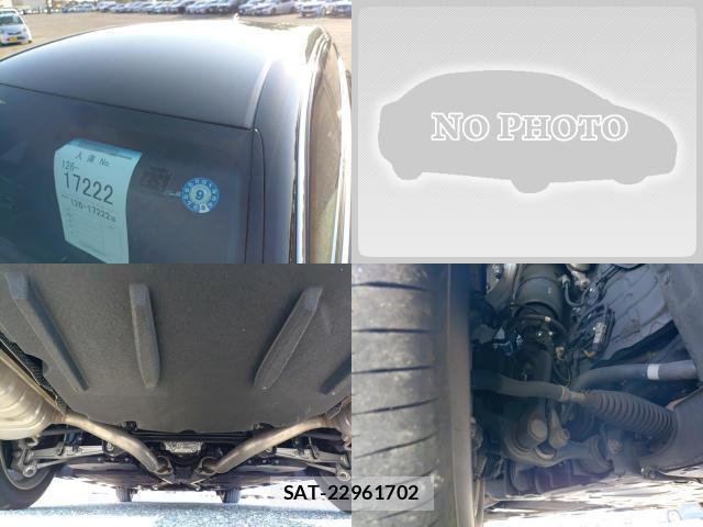 Lexus LS 2021-05 8647538-6