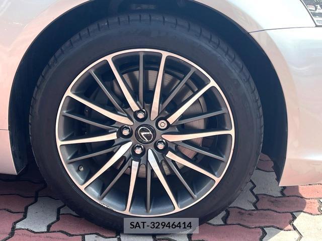 Lexus LS 2013-04 8648328-12