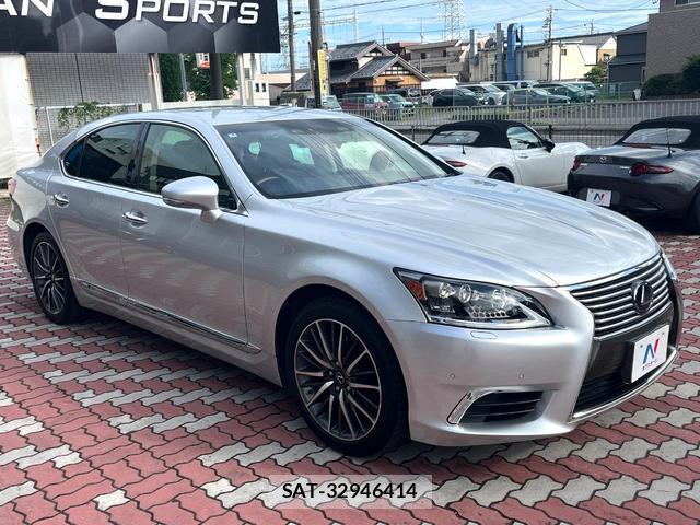 Lexus LS 2013-04 8648328-15