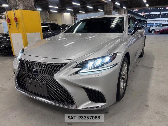 Lexus LS 2018-03 8649517-7