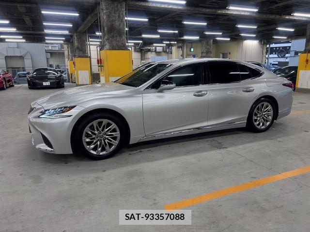Lexus LS 2018-03 8649517-8