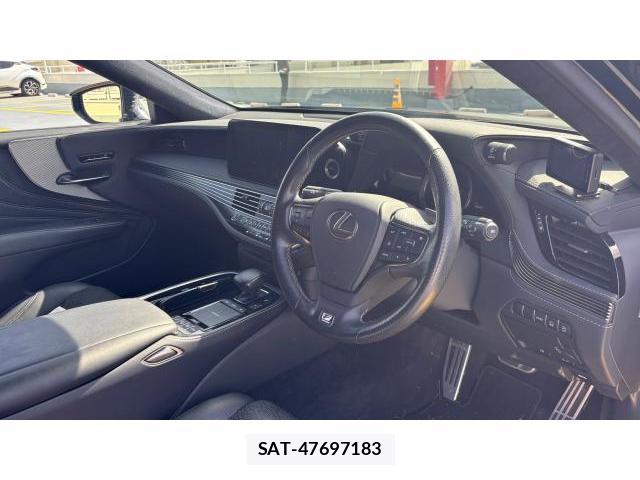 Lexus LS 2022 8649613-3