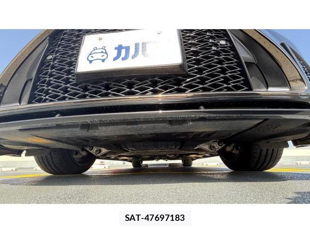 Lexus LS 2022 8649613-8