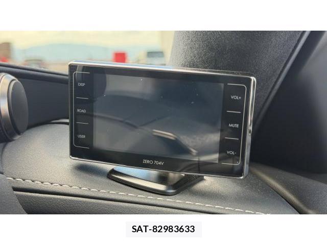 Lexus LS 2018 8649675-10