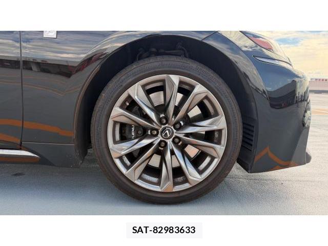 Lexus LS 2018 8649675-11