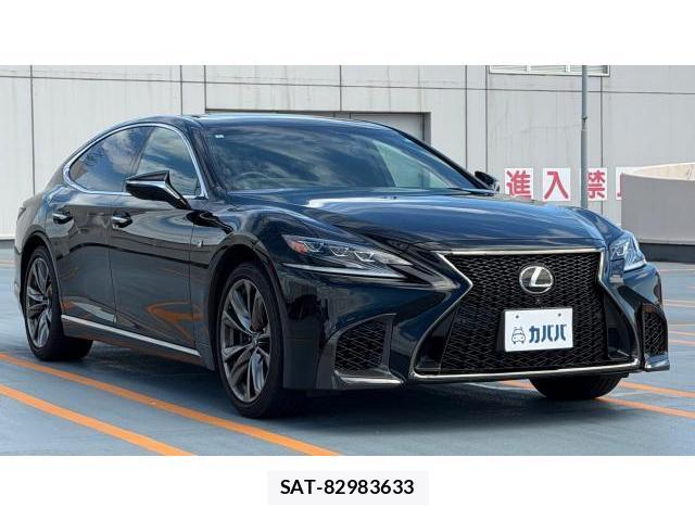 Lexus LS 2018 8649675-18