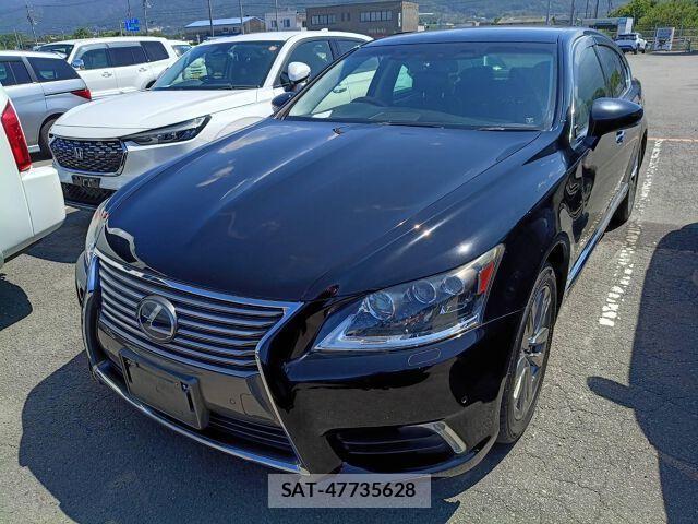 Lexus LS 2015-06 8652469-0