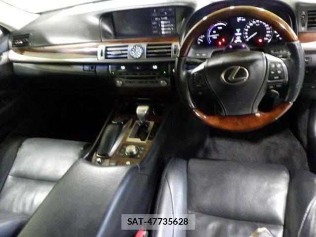 Lexus LS 2015-06 8652469-5