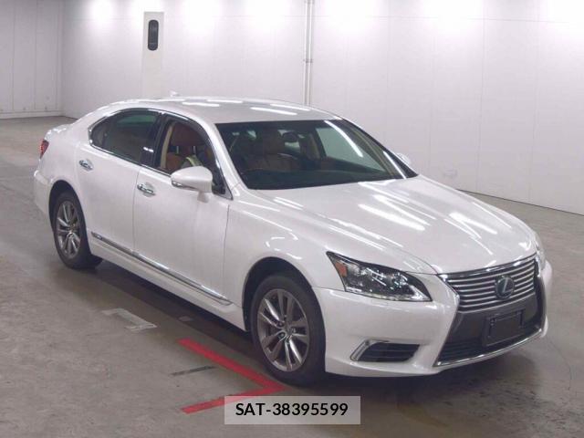 Lexus LS 2015-12 8652592-0
