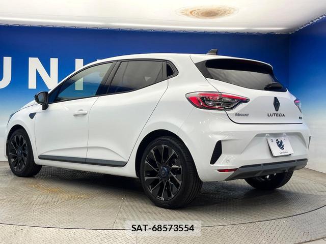 Renault LUTECIA 2026-04 8646884-16