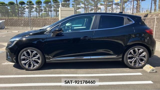 Renault LUTECIA 2021-11 8651272-10