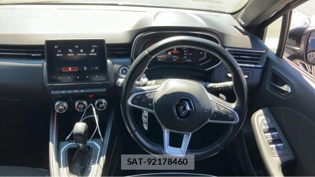 Renault LUTECIA 2021-11 8651272-16