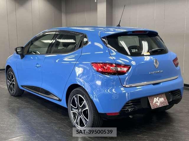 Renault LUTECIA 2016-01 8653924-16