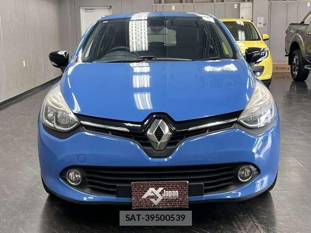 Renault LUTECIA 2016-01 8653924-7