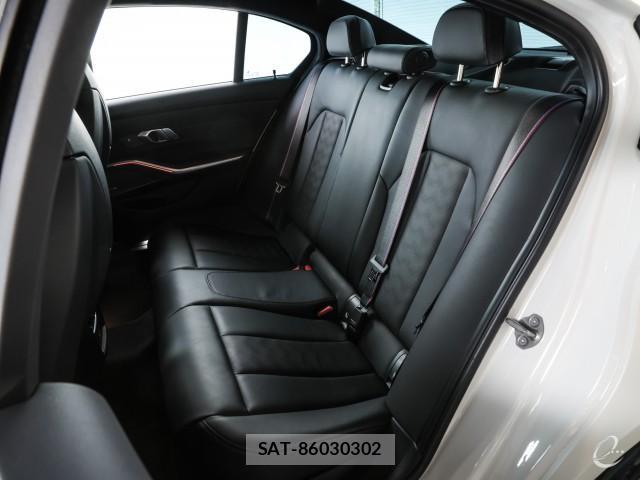 Bmw M3 2021-05 8647340-14