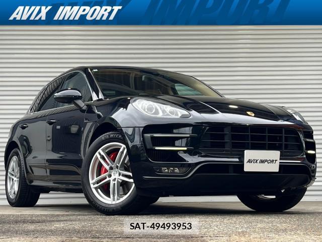 Porsche MACAN 2016-01 8646977-0