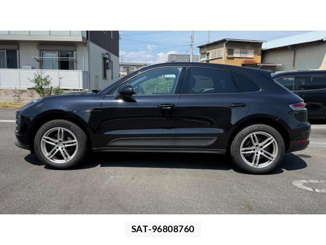 Porsche MACAN 2021 8649708-18