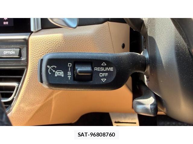 Porsche MACAN 2021 8649708-8