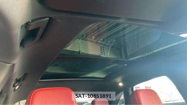 Porsche MACAN 2025-08 8651279-15