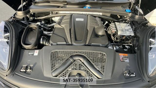 Porsche MACAN 2026-04 8651374-7