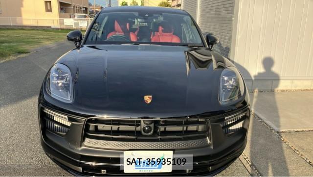 Porsche MACAN 2026-04 8651374-9