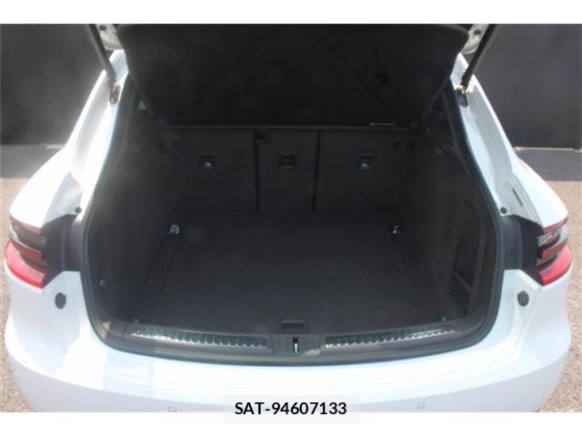 Porsche MACAN 2014-12 8651911-18
