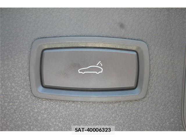 Porsche MACAN 2014-12 8651912-4