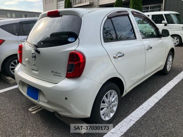Nissan MARCH 2014-12 8646958-3