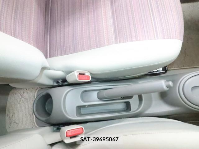 Nissan MARCH 2022-09 8647750-14