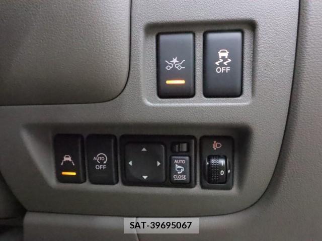 Nissan MARCH 2022-09 8647750-16