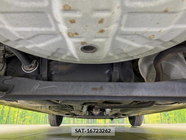 Nissan MARCH 2011-08 8653027-18