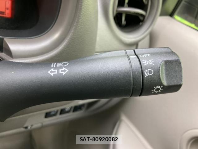 Nissan MARCH 2015-05 8653700-15