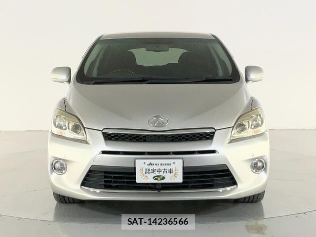 Toyota MARK X ZIO 2012-07 8653129-1