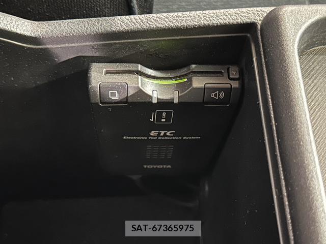 Toyota MARK X ZIO 2009-10 8653907-4