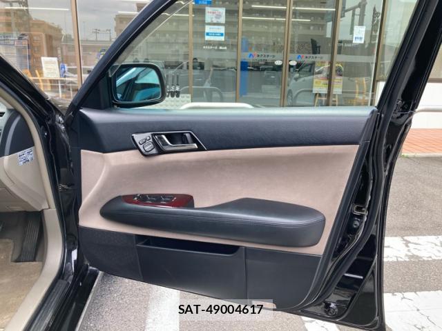 Toyota MARK X 2005-05 8646957-9