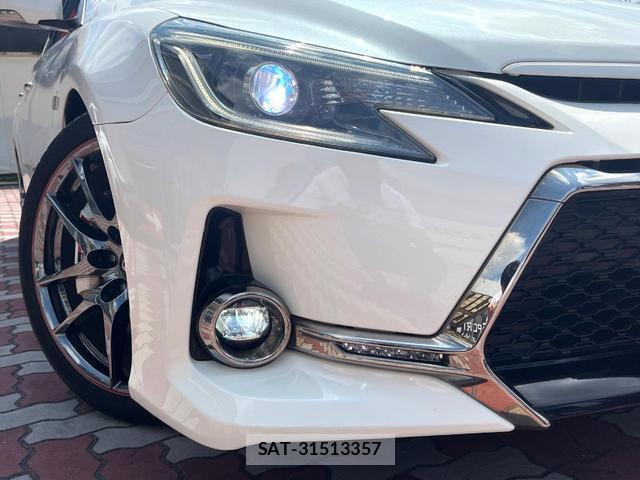 Toyota MARK X 2017-11 8648324-11
