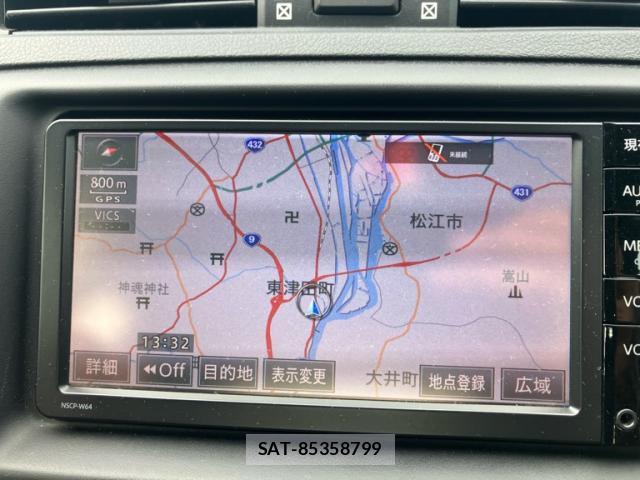 Toyota MARK X 2015-11 8648432-16