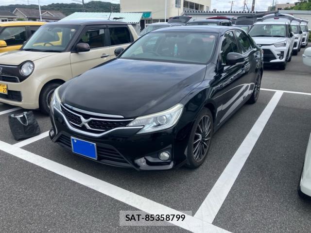 Toyota MARK X 2015-11 8648432-2