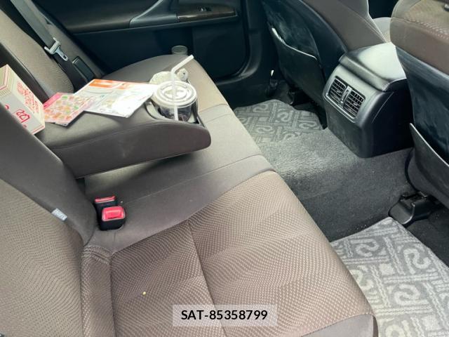 Toyota MARK X 2015-11 8648432-5