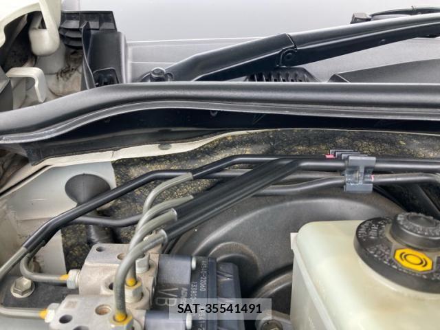 Toyota MARK X 2009-12 8648508-19