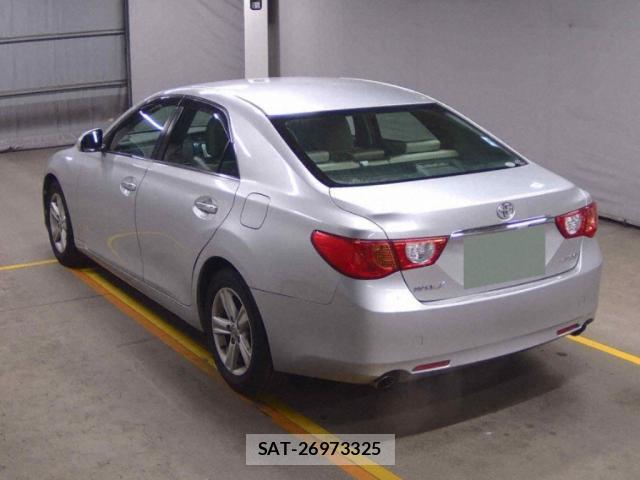 Toyota MARK X 2011 8652235-4