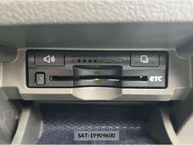 Toyota MARK X 2012-01 8652367-15
